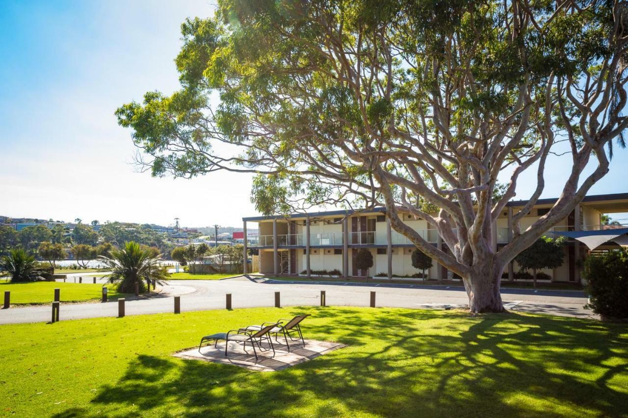 Black Dolphin Motel & Apartments Merimbula Exterior photo